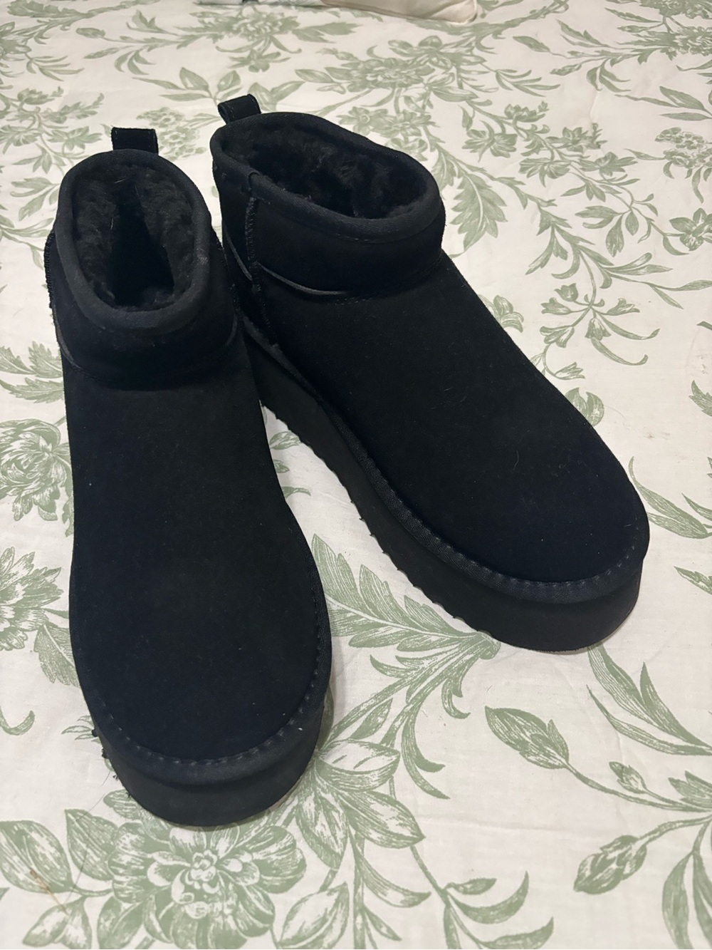 Project Cloud Cozy Black Suede Platform Ankle Boots - Women's